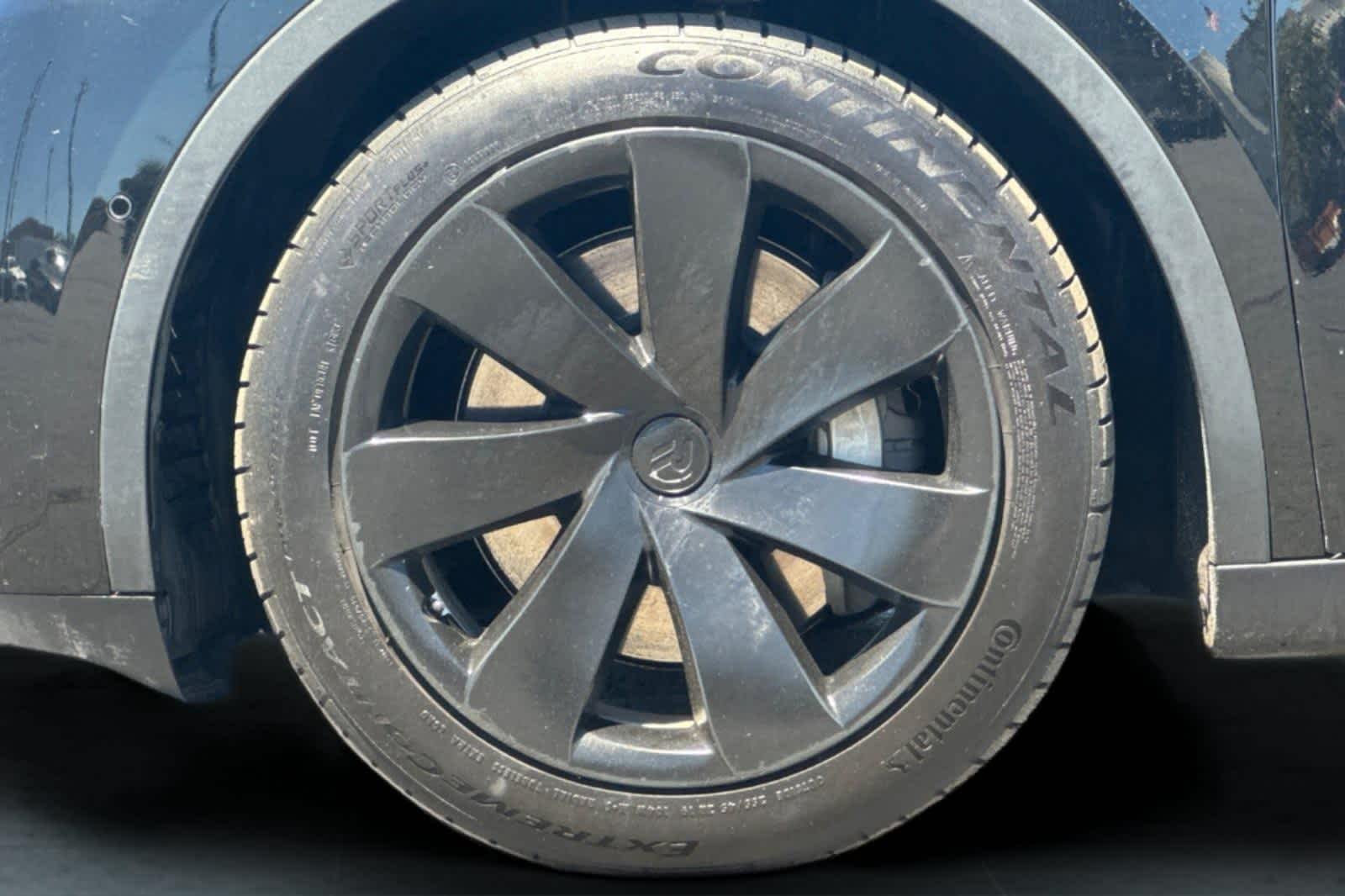 Thumbnail: 2022 Tesla Model Y - 29