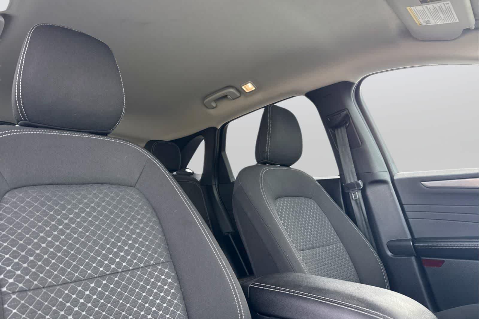 Thumbnail: 2023 Ford Escape - 18