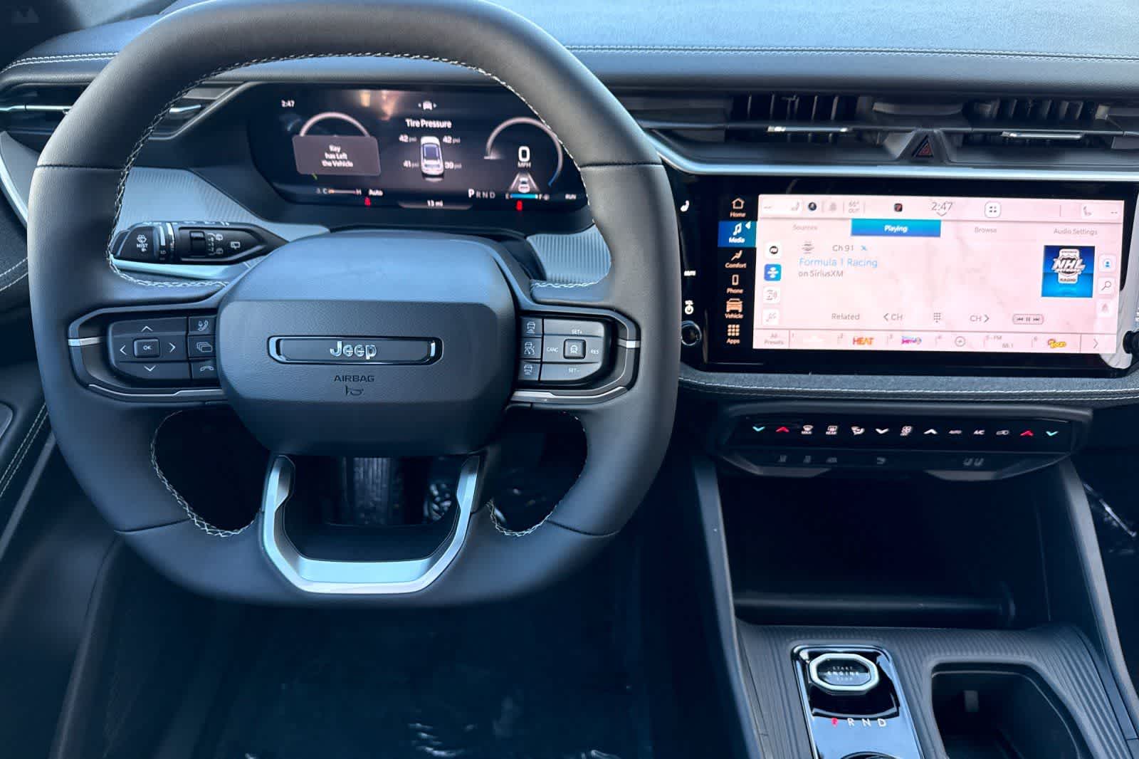 Thumbnail: 2026 Jeep Cherokee - 14