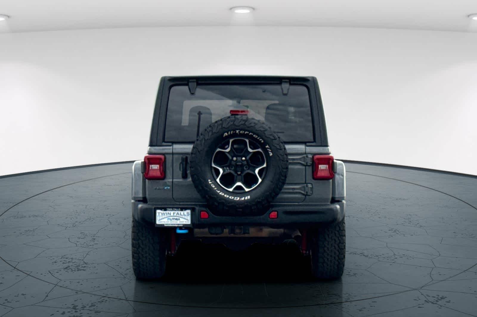 Thumbnail: 2022 Jeep Wrangler - 7