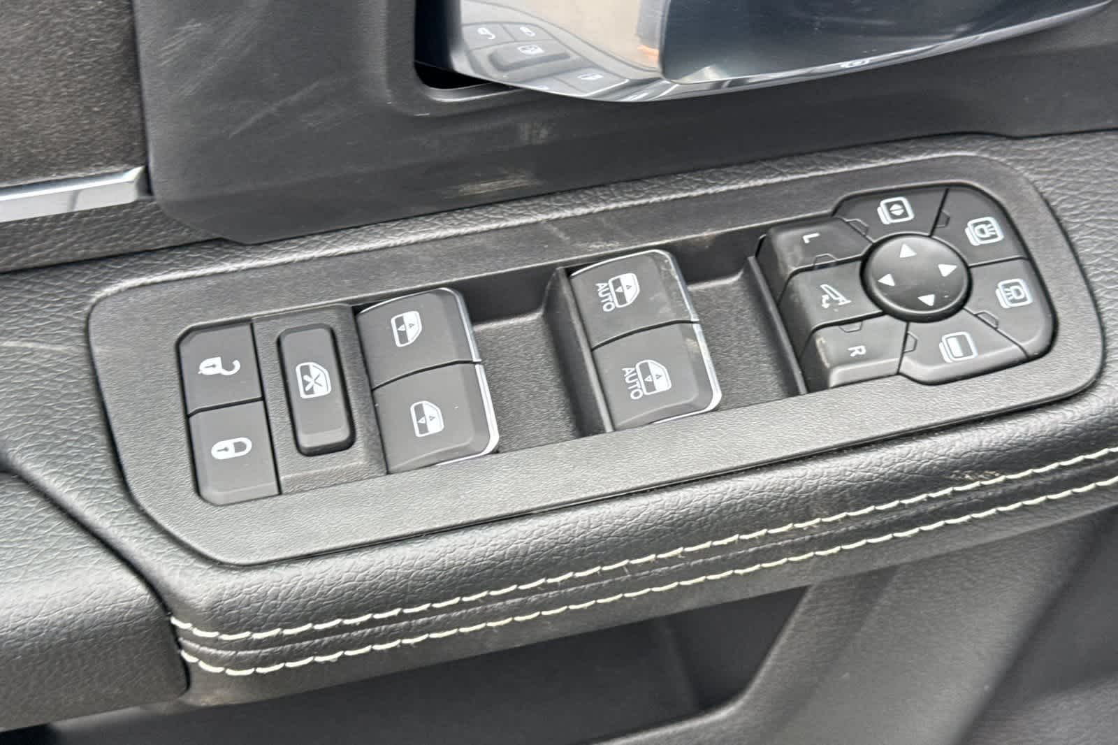 Thumbnail: 2026 RAM 3500 - 13