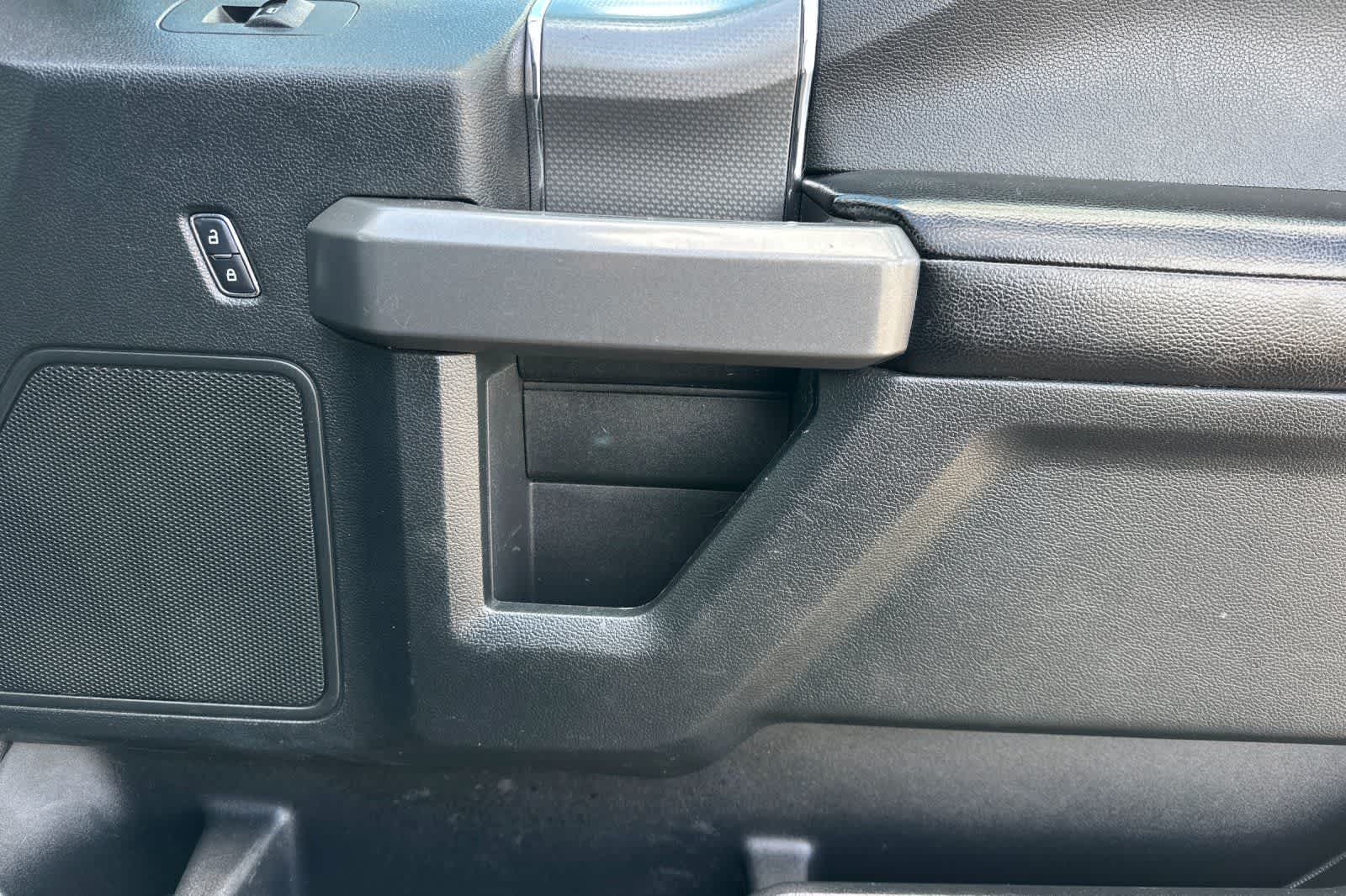 Thumbnail: 2016 Ford F-150 - 18