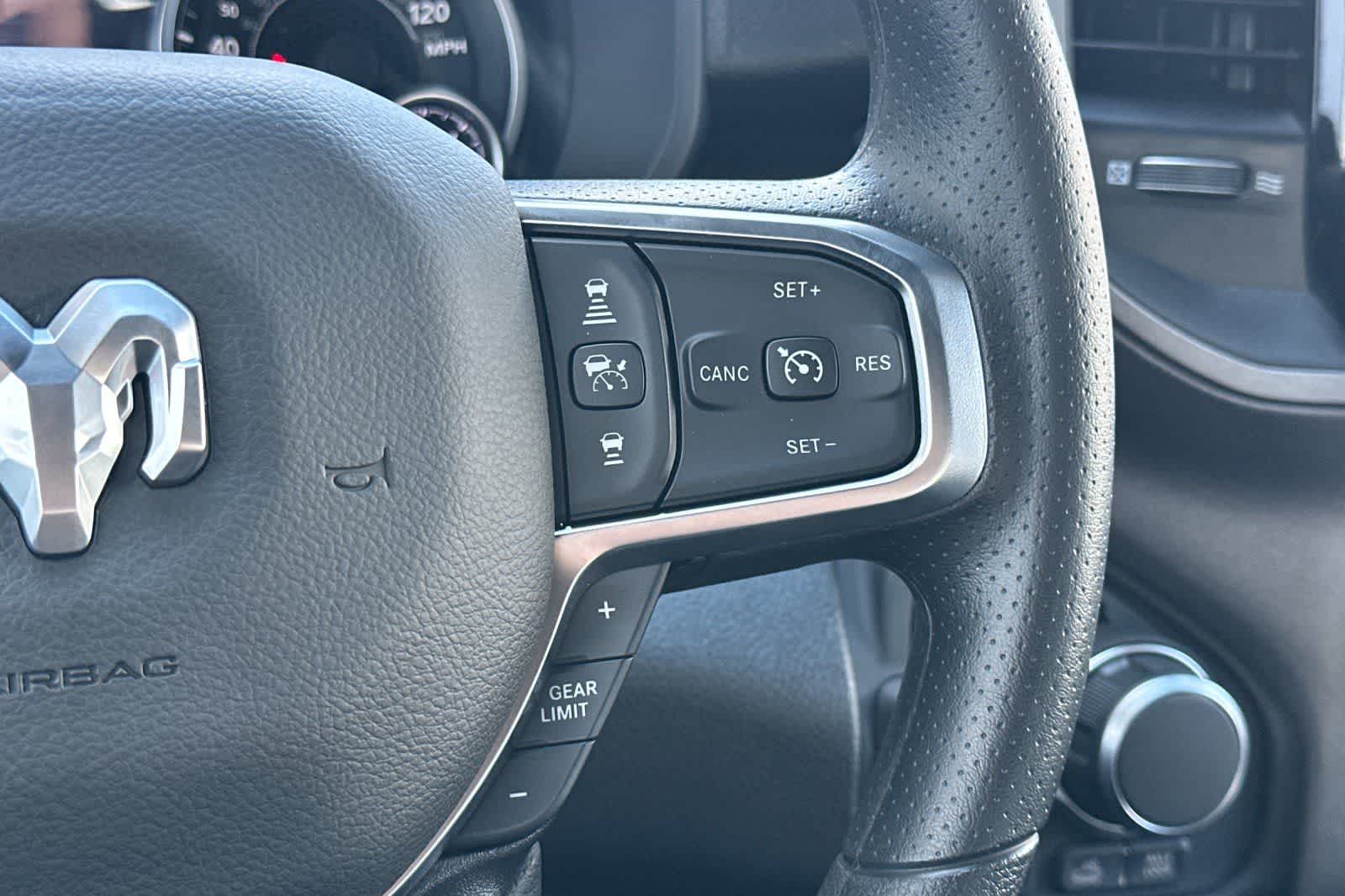 Thumbnail: 2026 RAM 1500 - 26