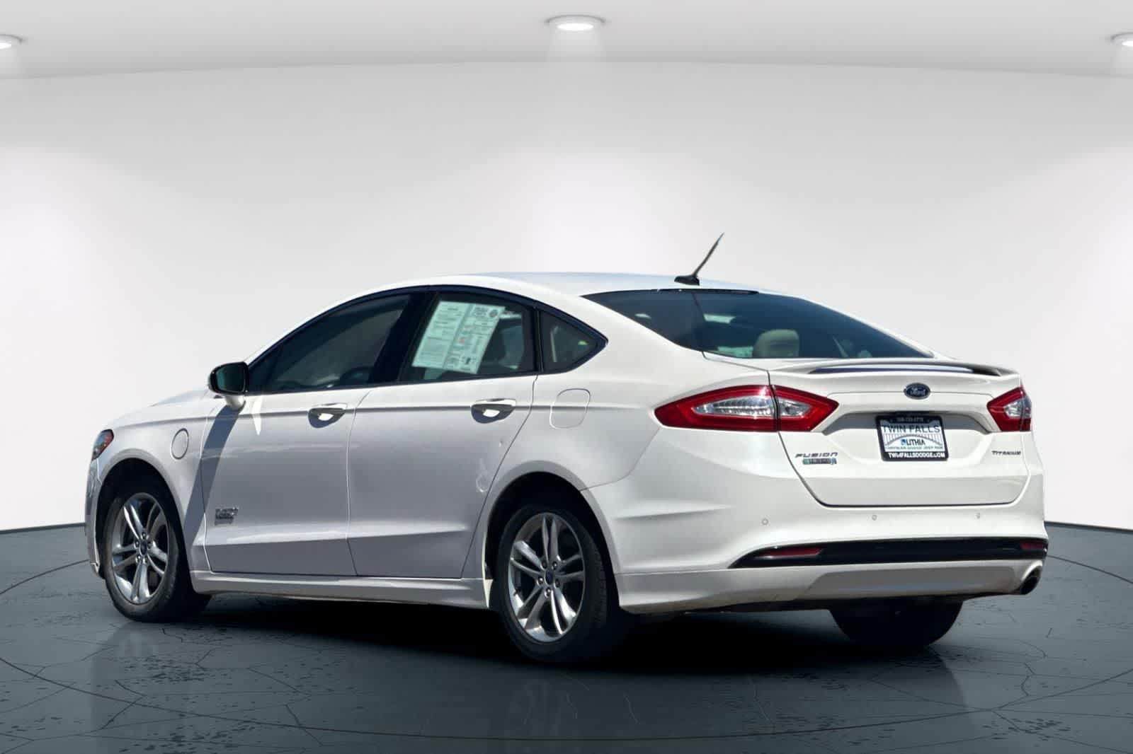 Thumbnail: 2016 Ford Fusion - 8