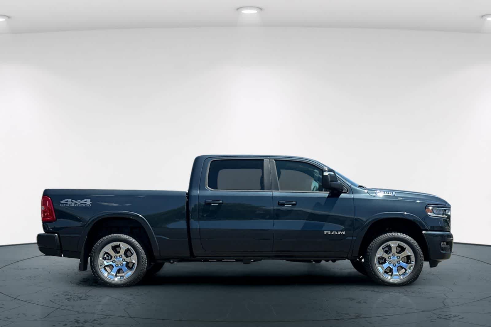 Thumbnail: 2026 RAM 1500 - 6