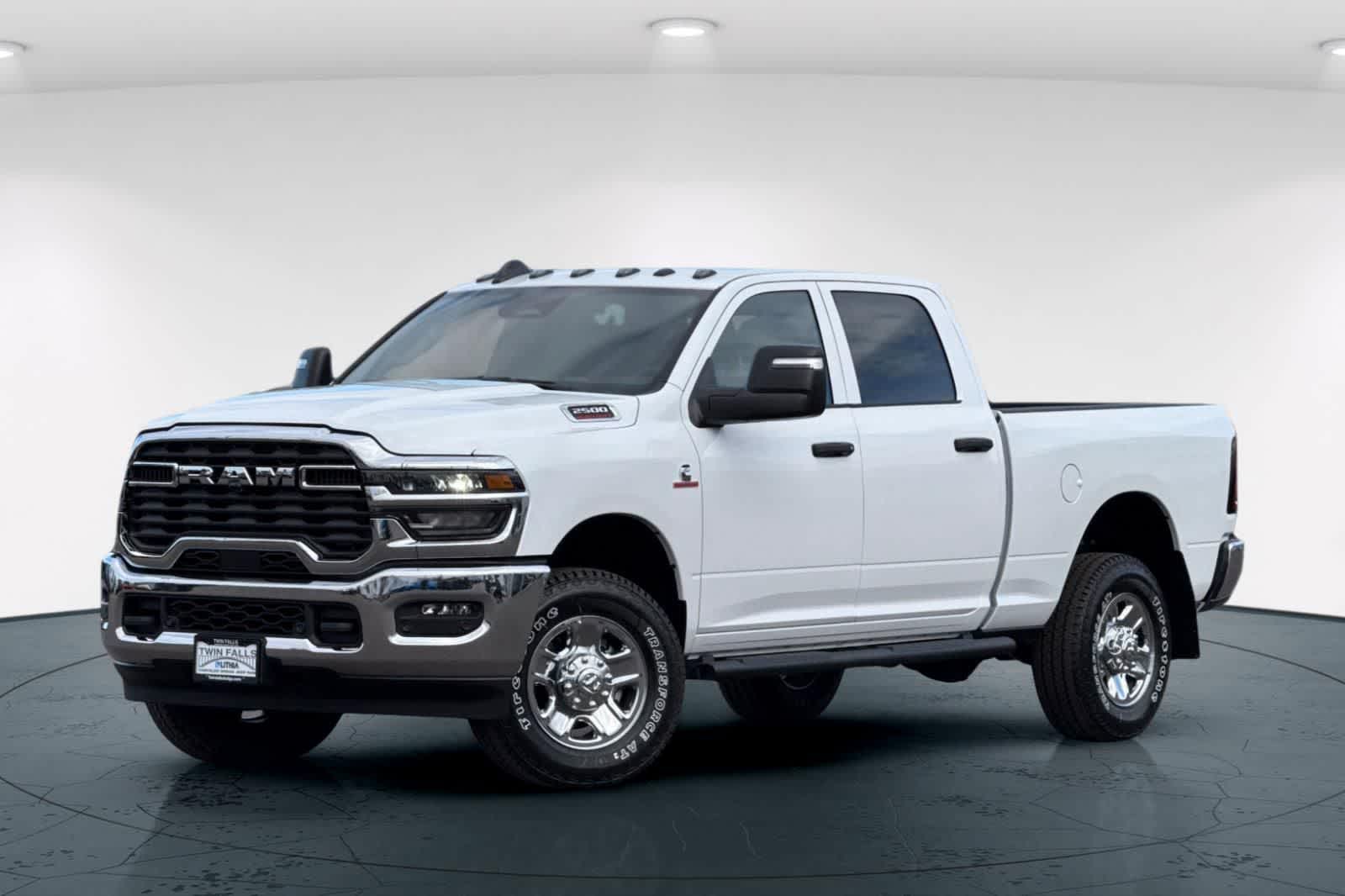 2026 RAM 2500 Tradesman 4X4 Crew Cab SWB's photo