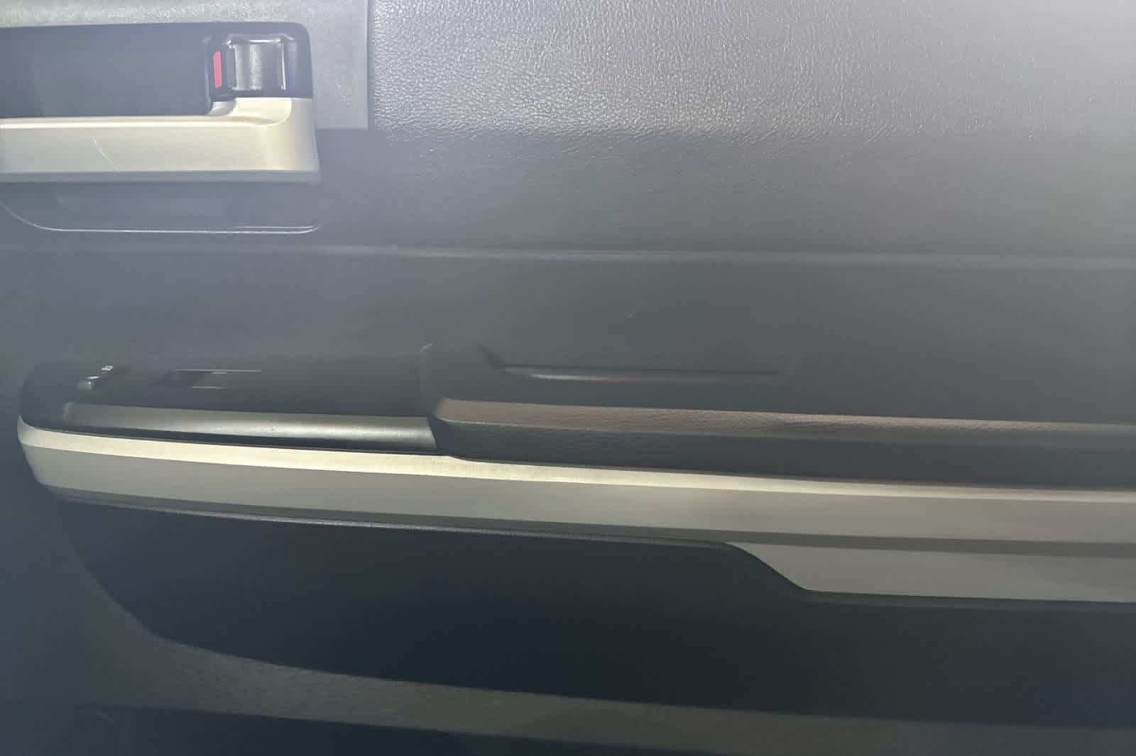 Thumbnail: 2020 Toyota Tundra - 17