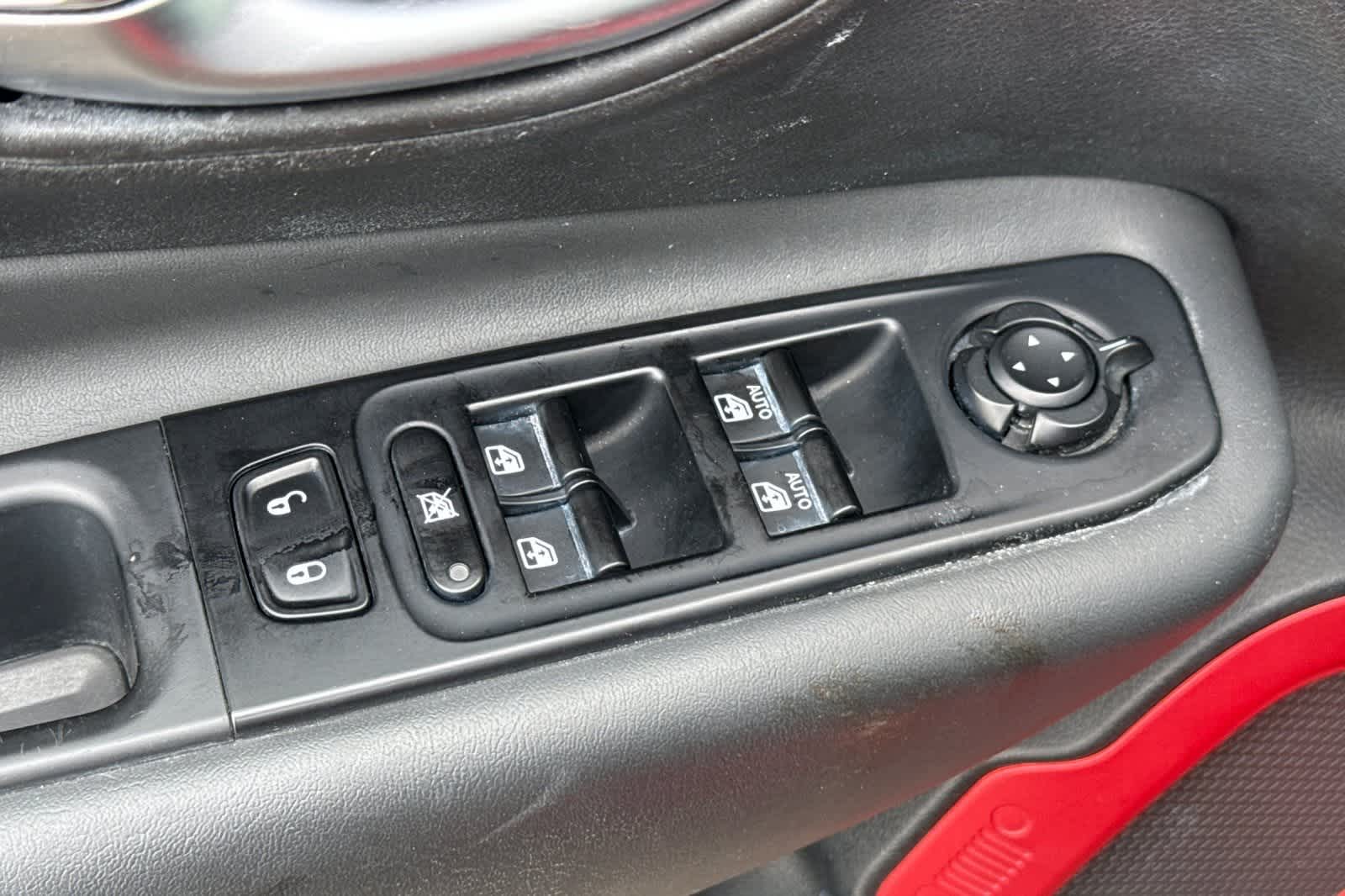 Thumbnail: 2022 Jeep Renegade - 13