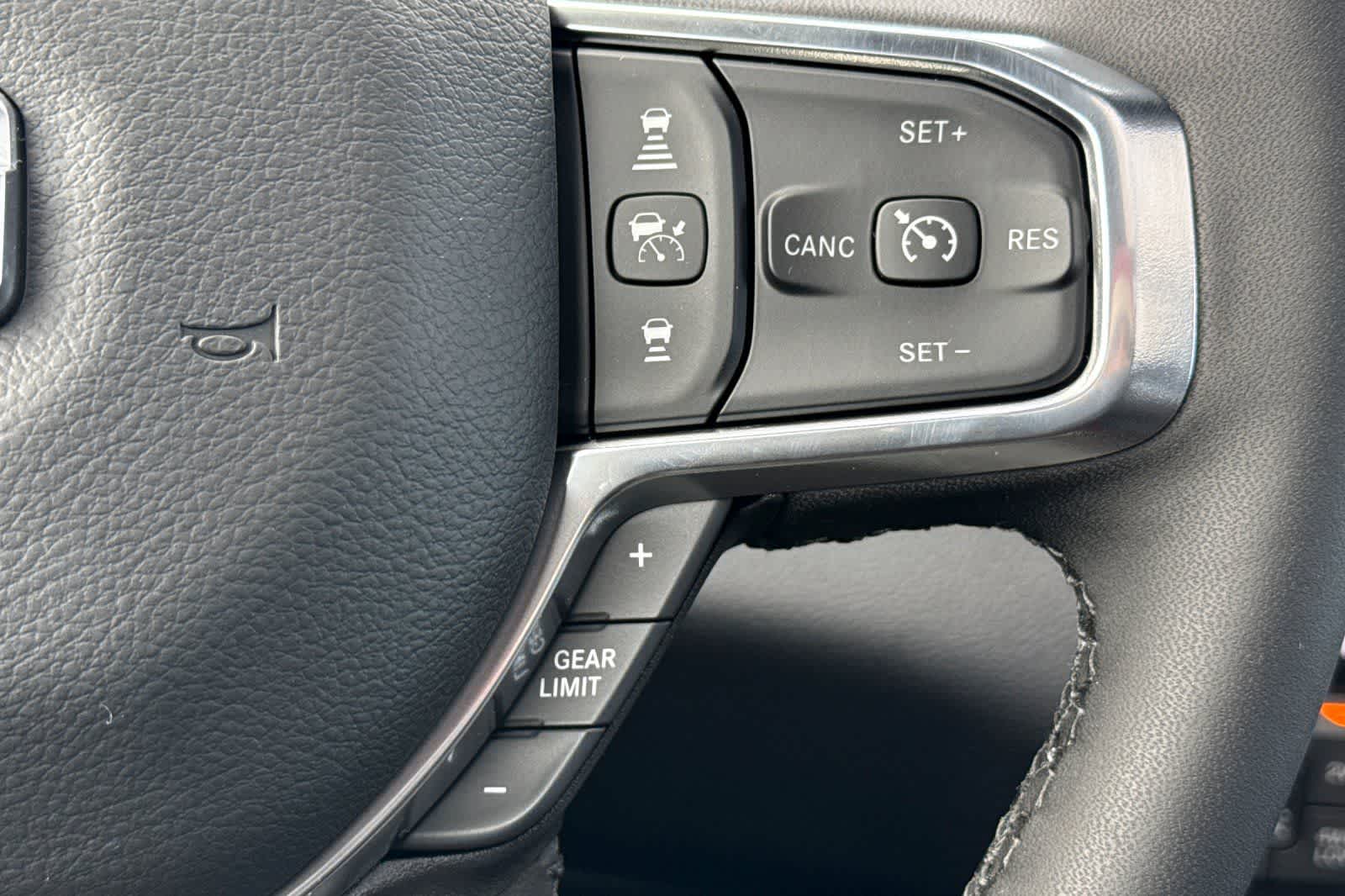 Thumbnail: 2026 RAM 1500 - 27