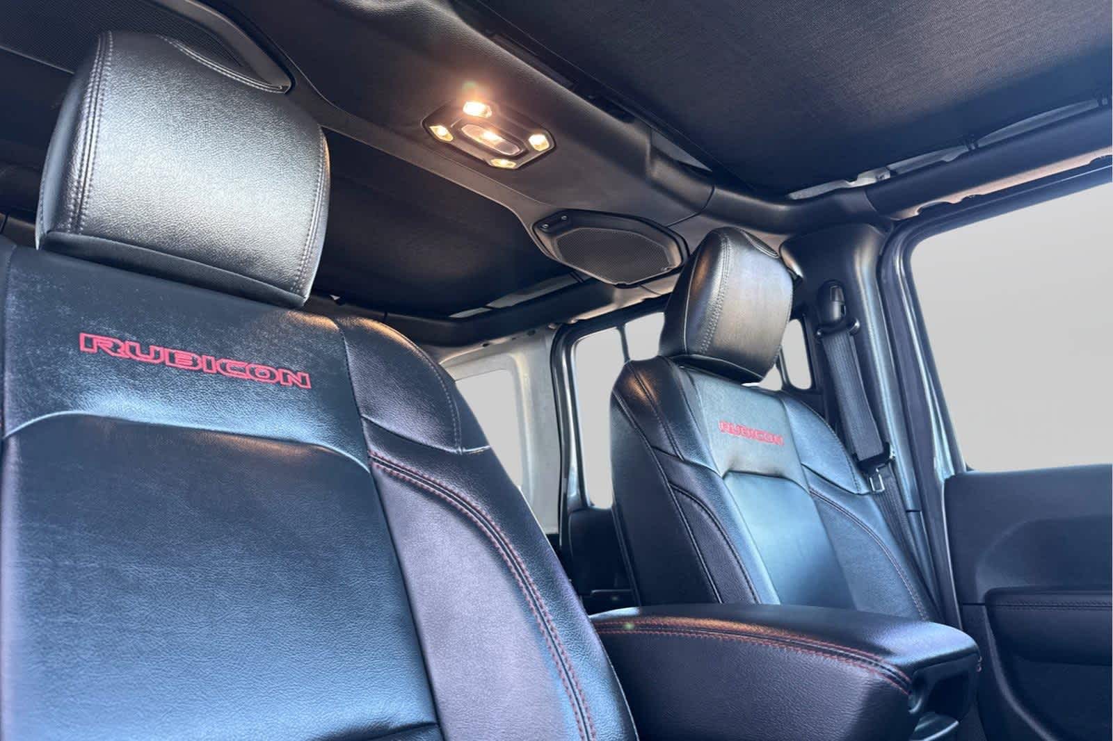 Thumbnail: 2021 Jeep Wrangler - 18