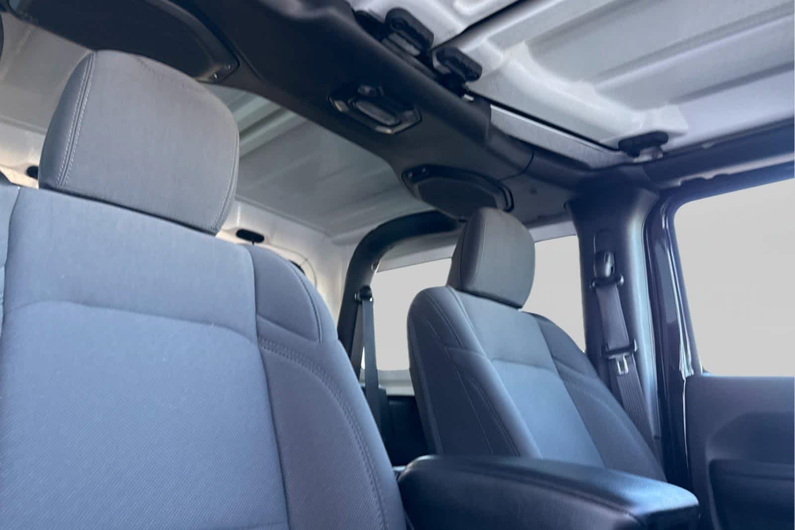 Thumbnail: 2023 Jeep Wrangler - 18