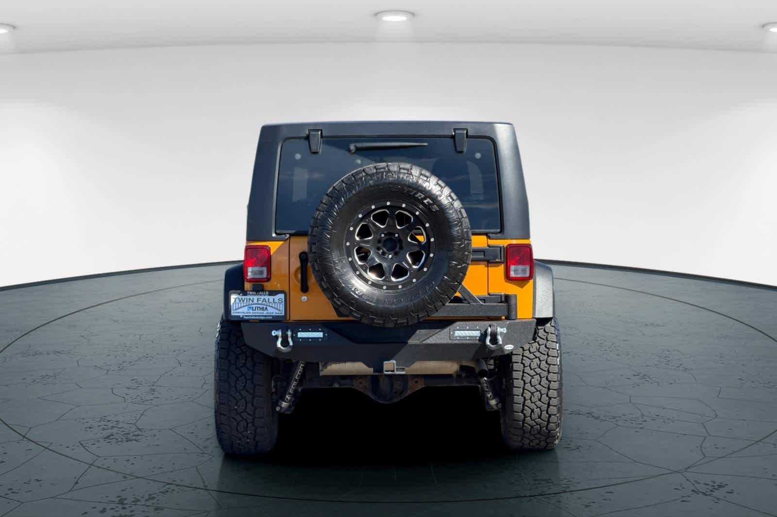 Thumbnail: 2012 Jeep Wrangler - 7