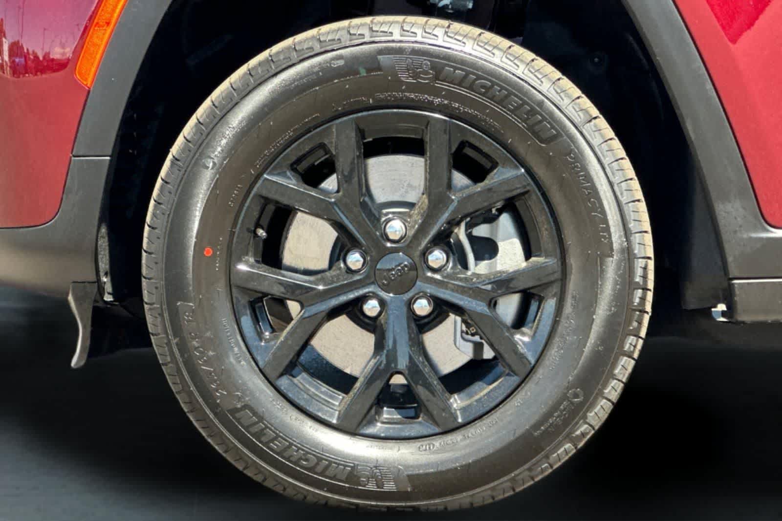 Thumbnail: 2026 Jeep Grand Cherokee - 32