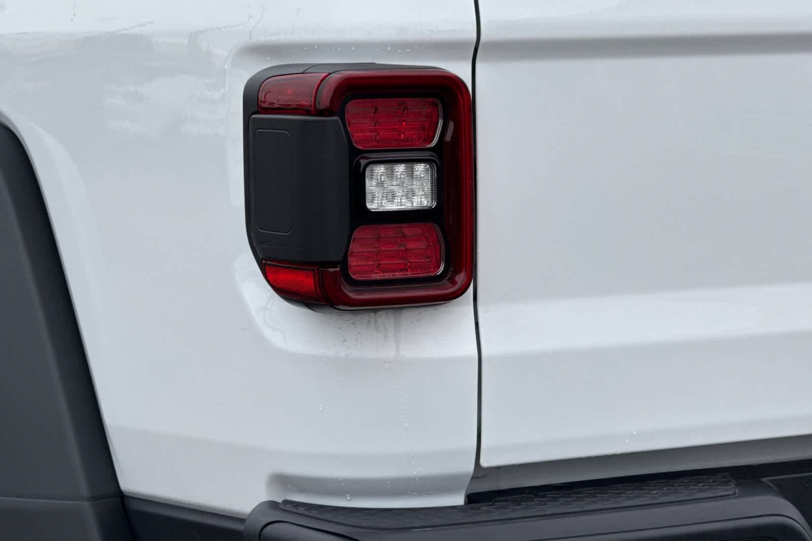 Thumbnail: 2026 Jeep Gladiator - 30