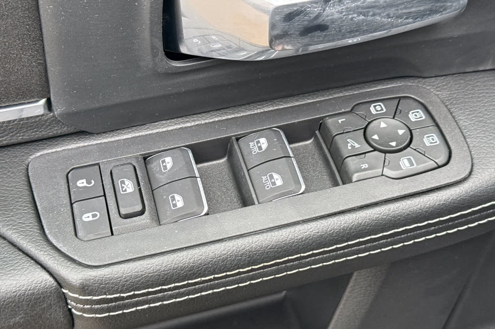 Thumbnail: 2026 RAM 2500 - 13