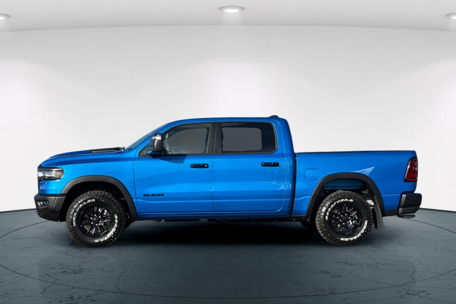 Thumbnail: 2026 RAM 1500 - 9
