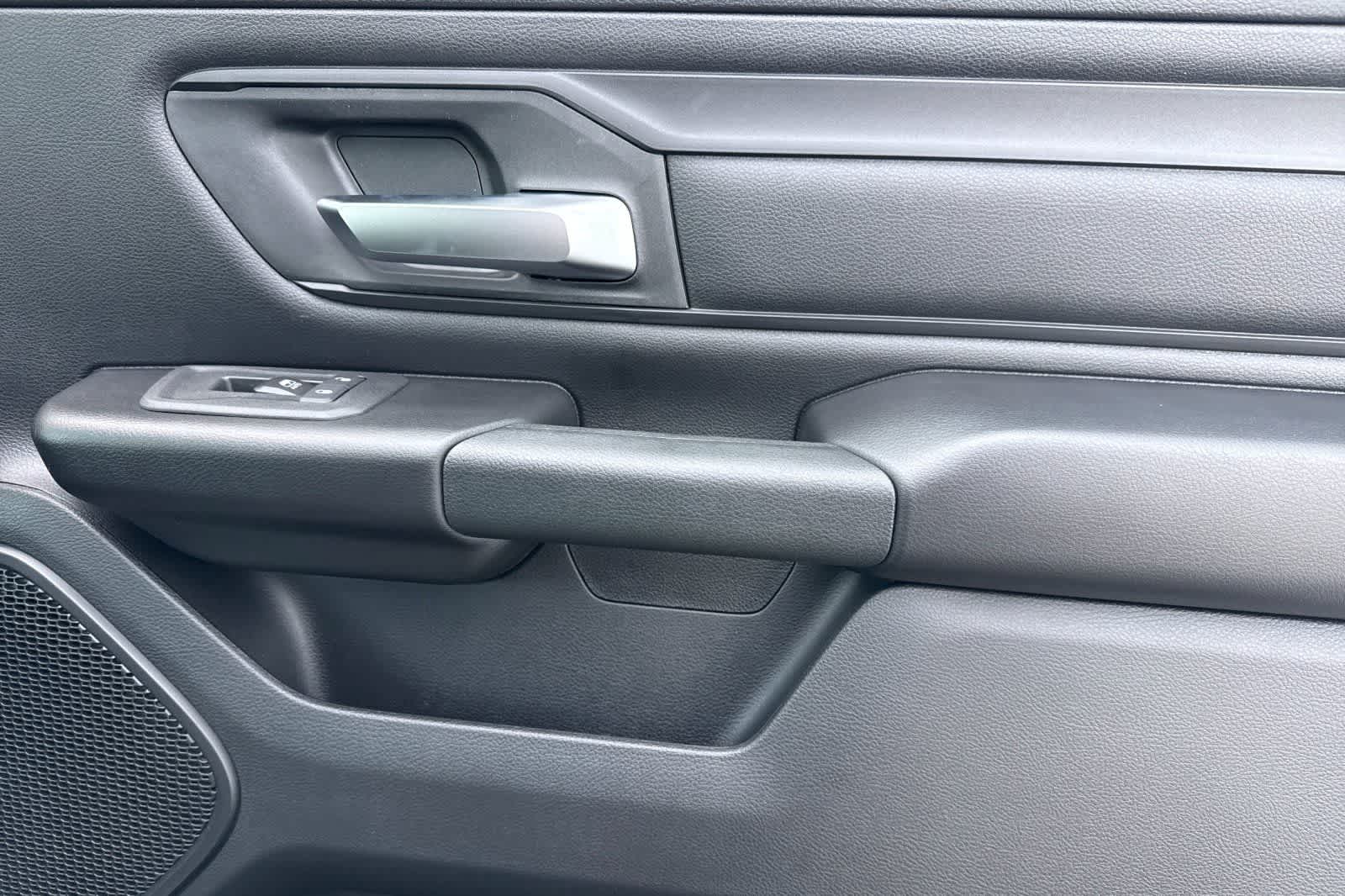 Thumbnail: 2026 RAM 1500 - 18