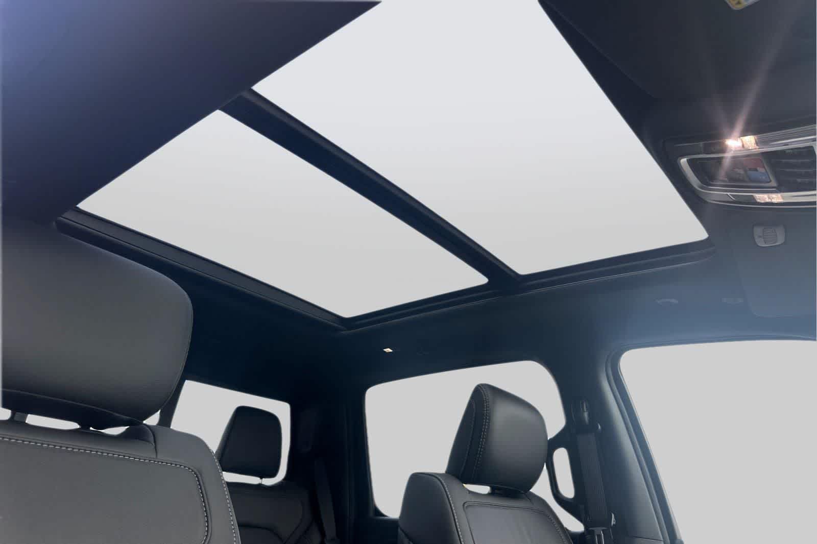 Thumbnail: 2026 RAM 1500 - 17