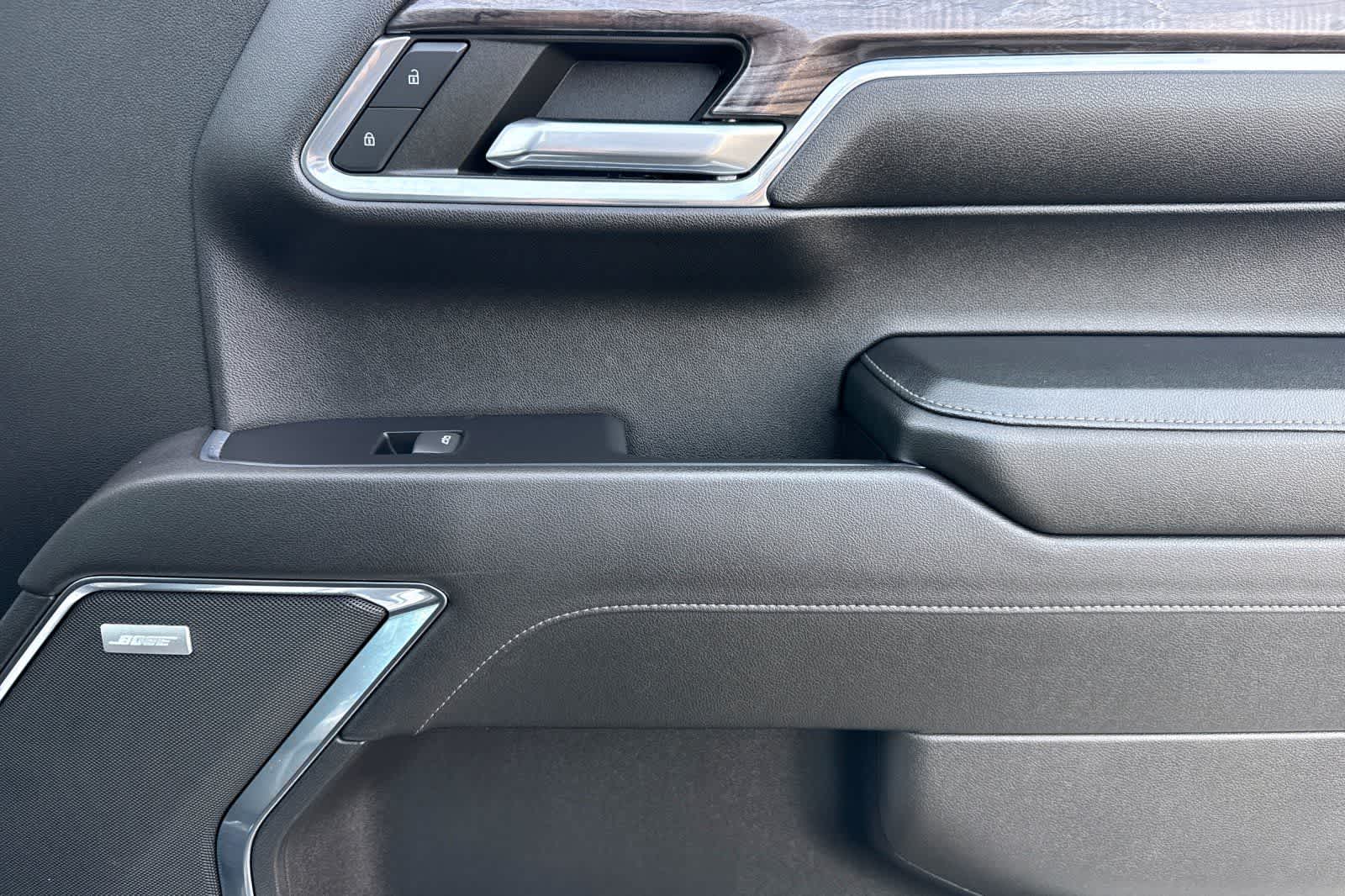 Thumbnail: 2023 Chevrolet Silverado 1500 - 18