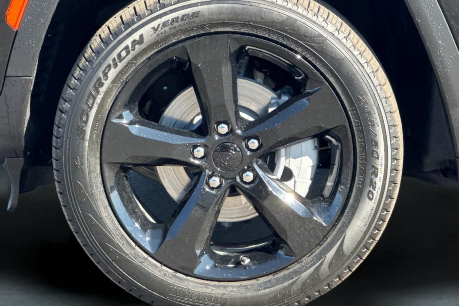 Thumbnail: 2025 Jeep Grand Cherokee - 31