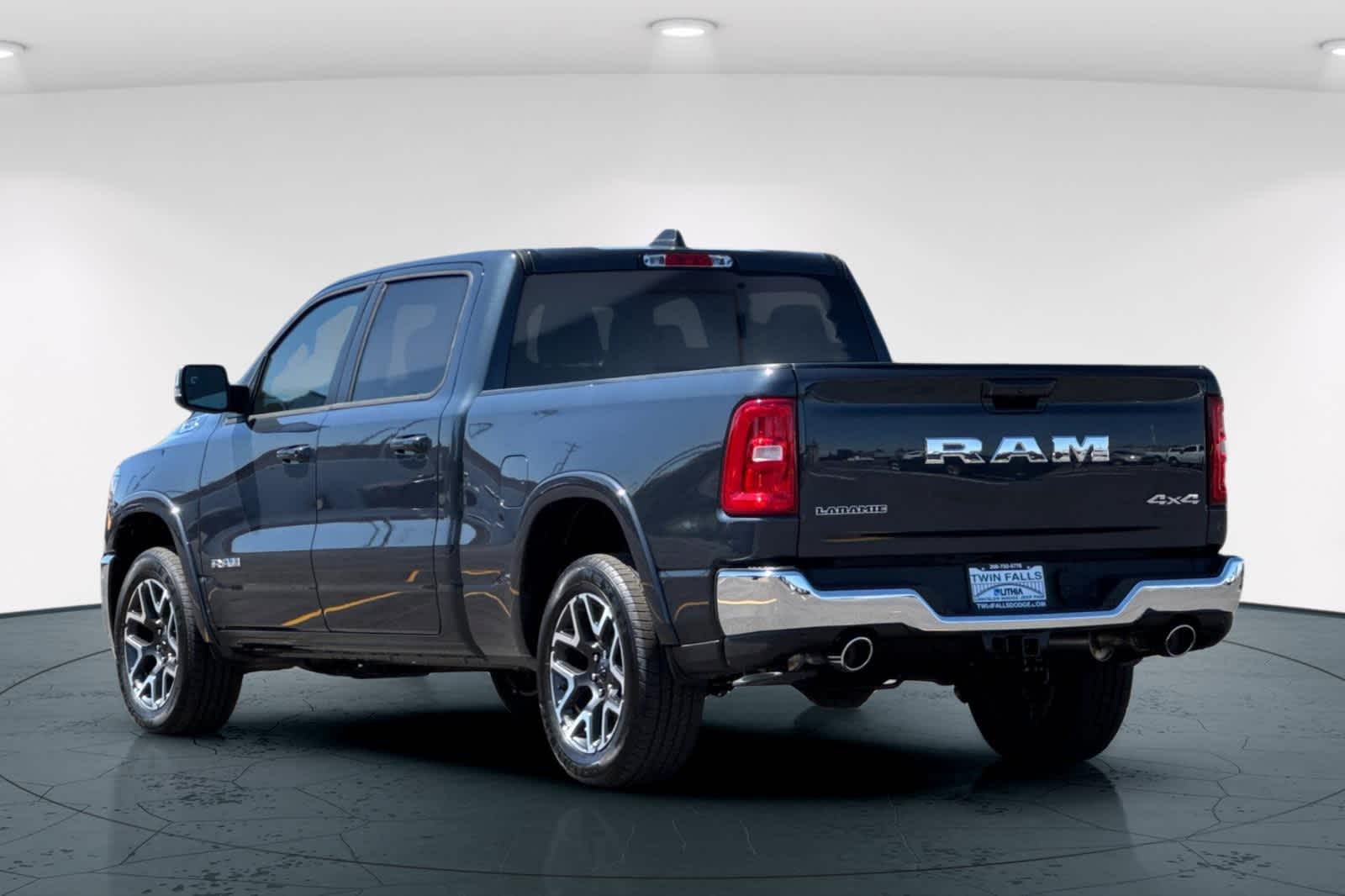 Thumbnail: 2025 RAM 1500 - 8
