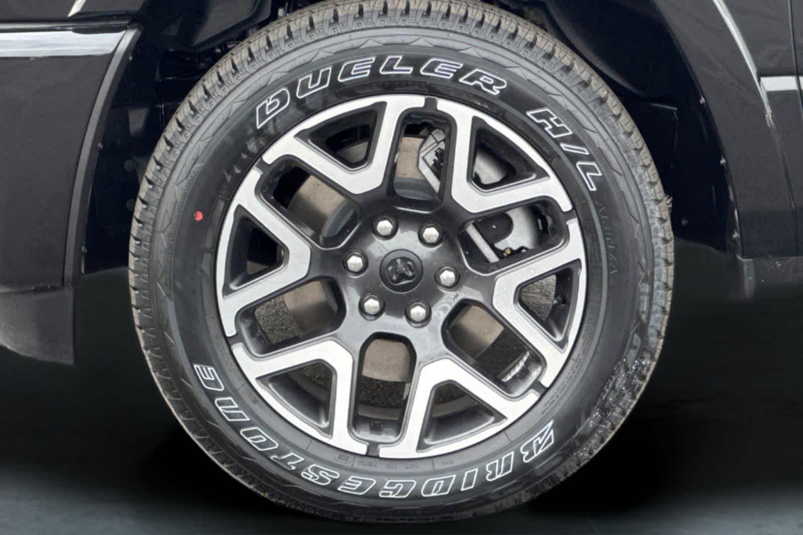 Thumbnail: 2025 RAM 1500 - 30