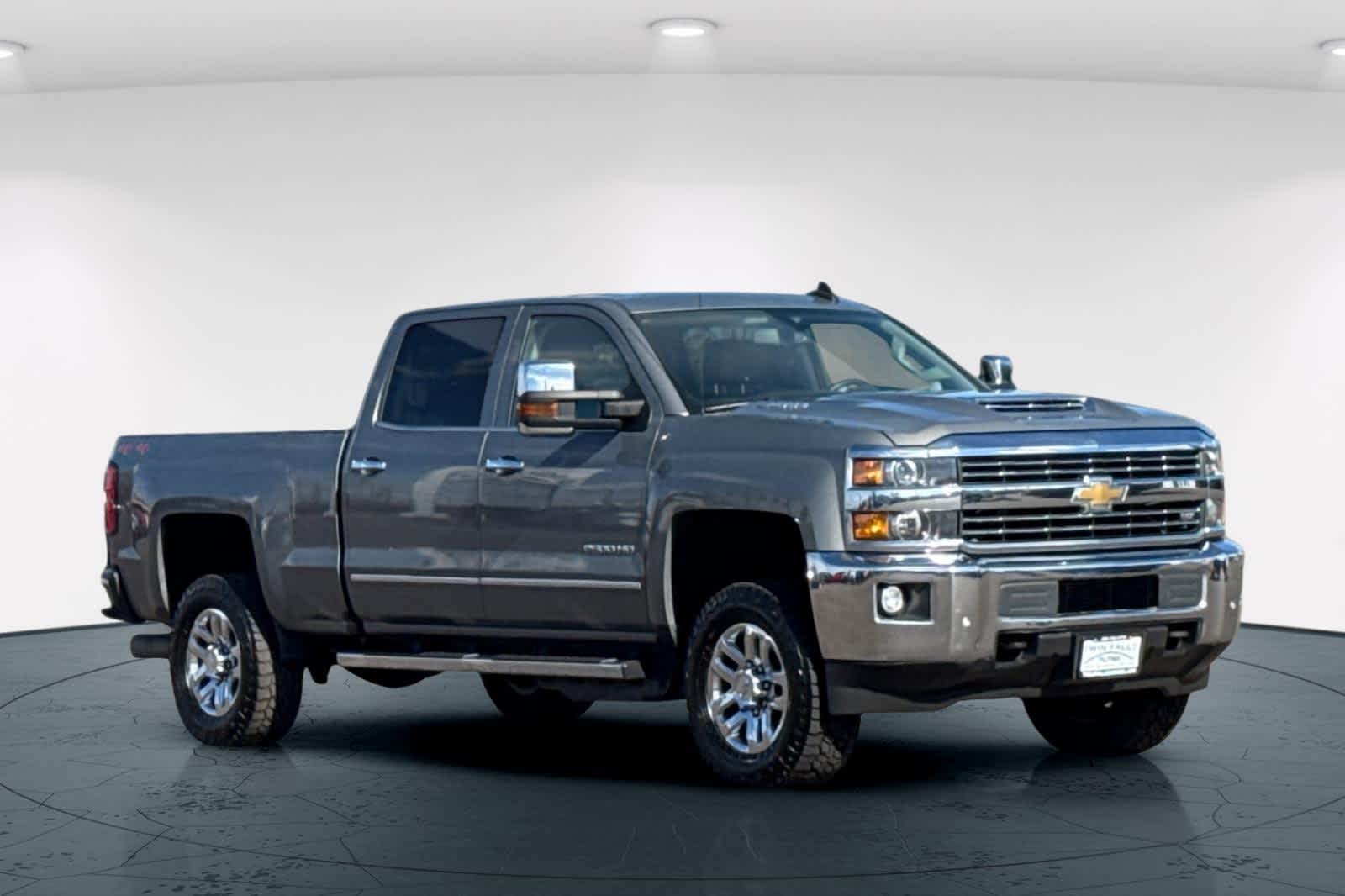 Thumbnail: 2017 Chevrolet Silverado 2500 - 5