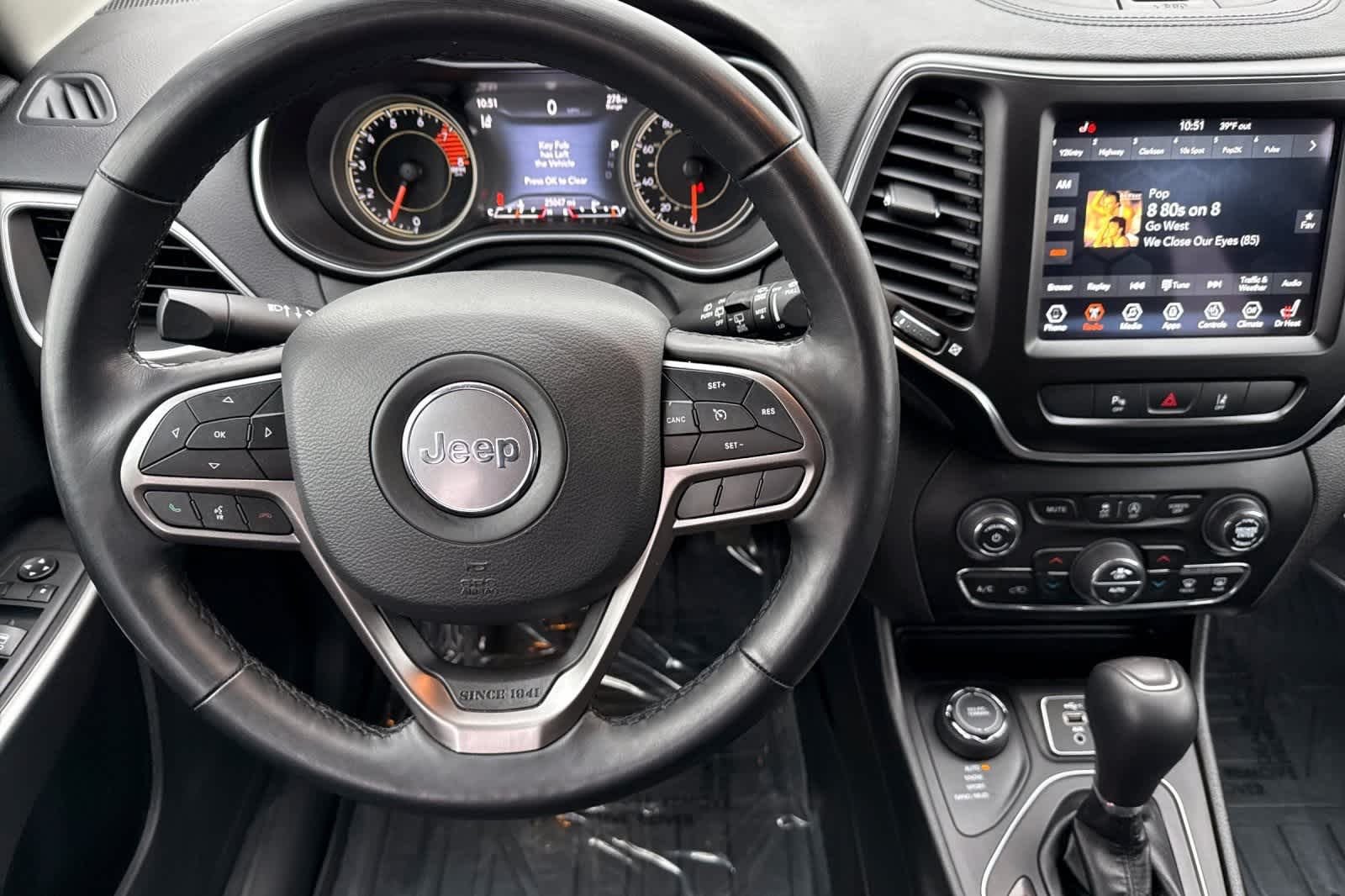 Thumbnail: 2021 Jeep Cherokee - 14