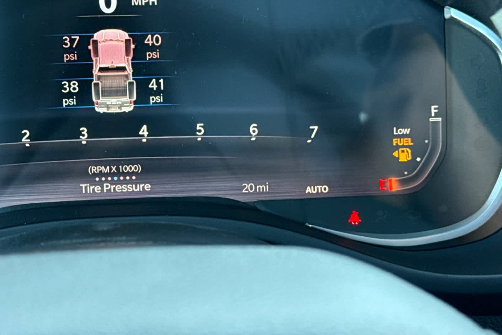 Thumbnail: 2026 RAM 1500 - 29