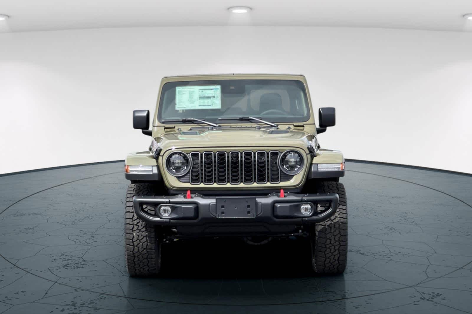 Thumbnail: 2025 Jeep Gladiator - 10