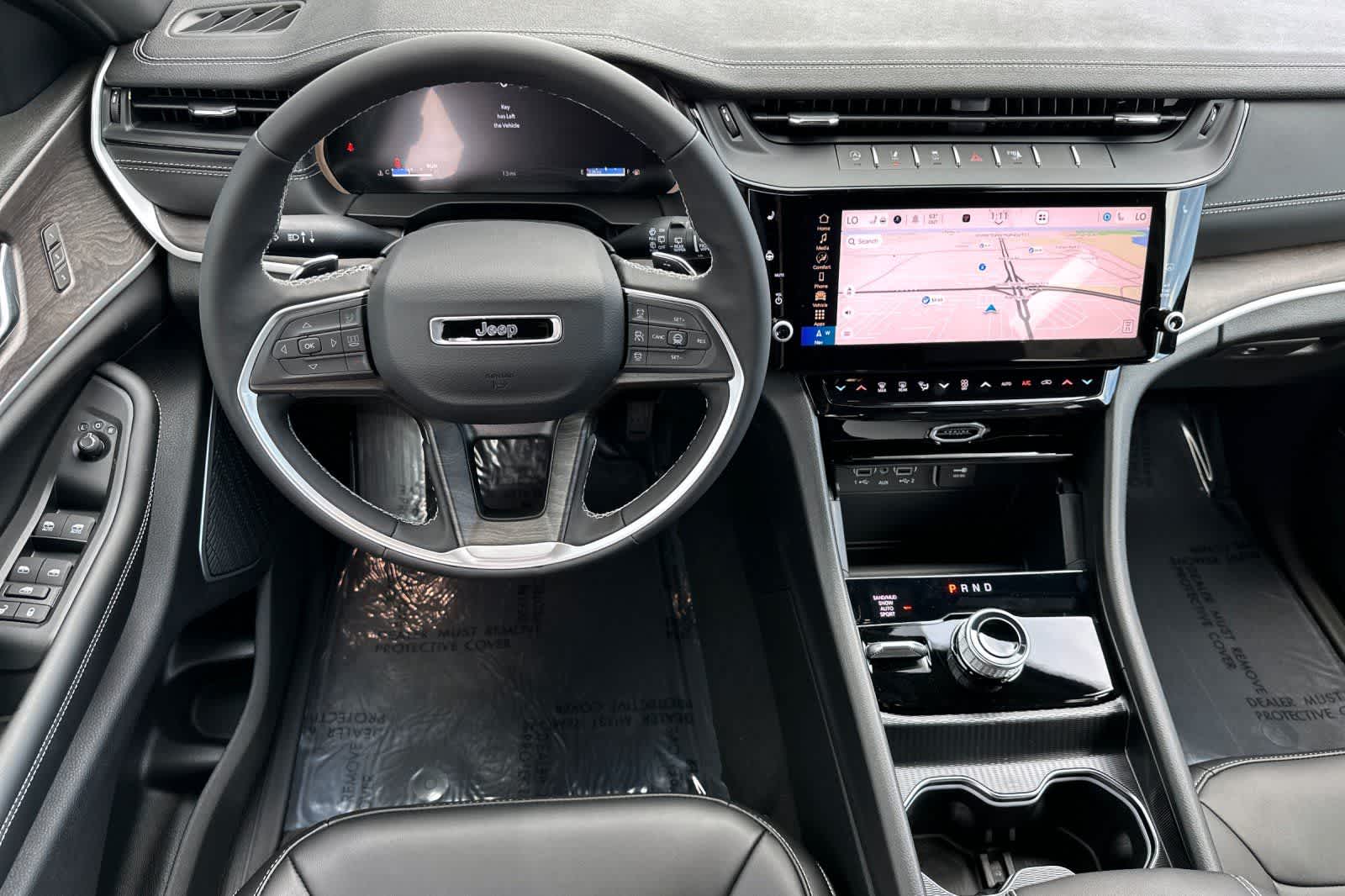 Thumbnail: 2026 Jeep Grand Cherokee - 14
