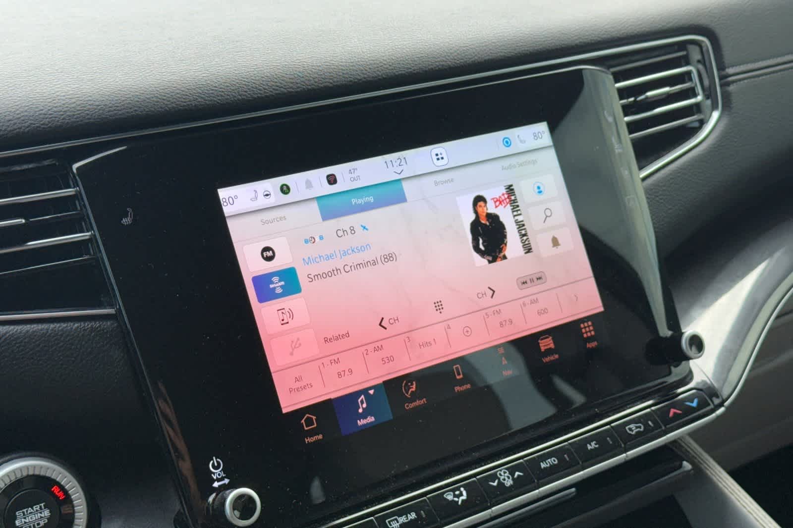 Thumbnail: 2022 Jeep Wagoneer - 21