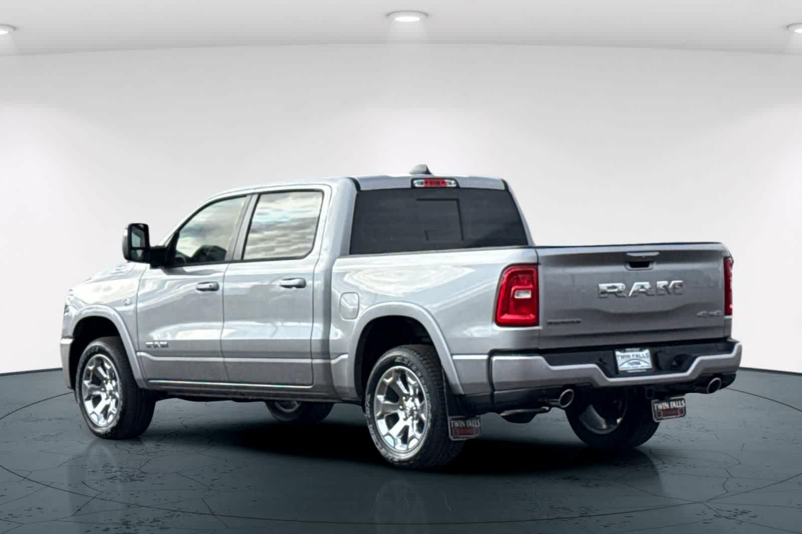 Thumbnail: 2026 RAM 1500 - 8