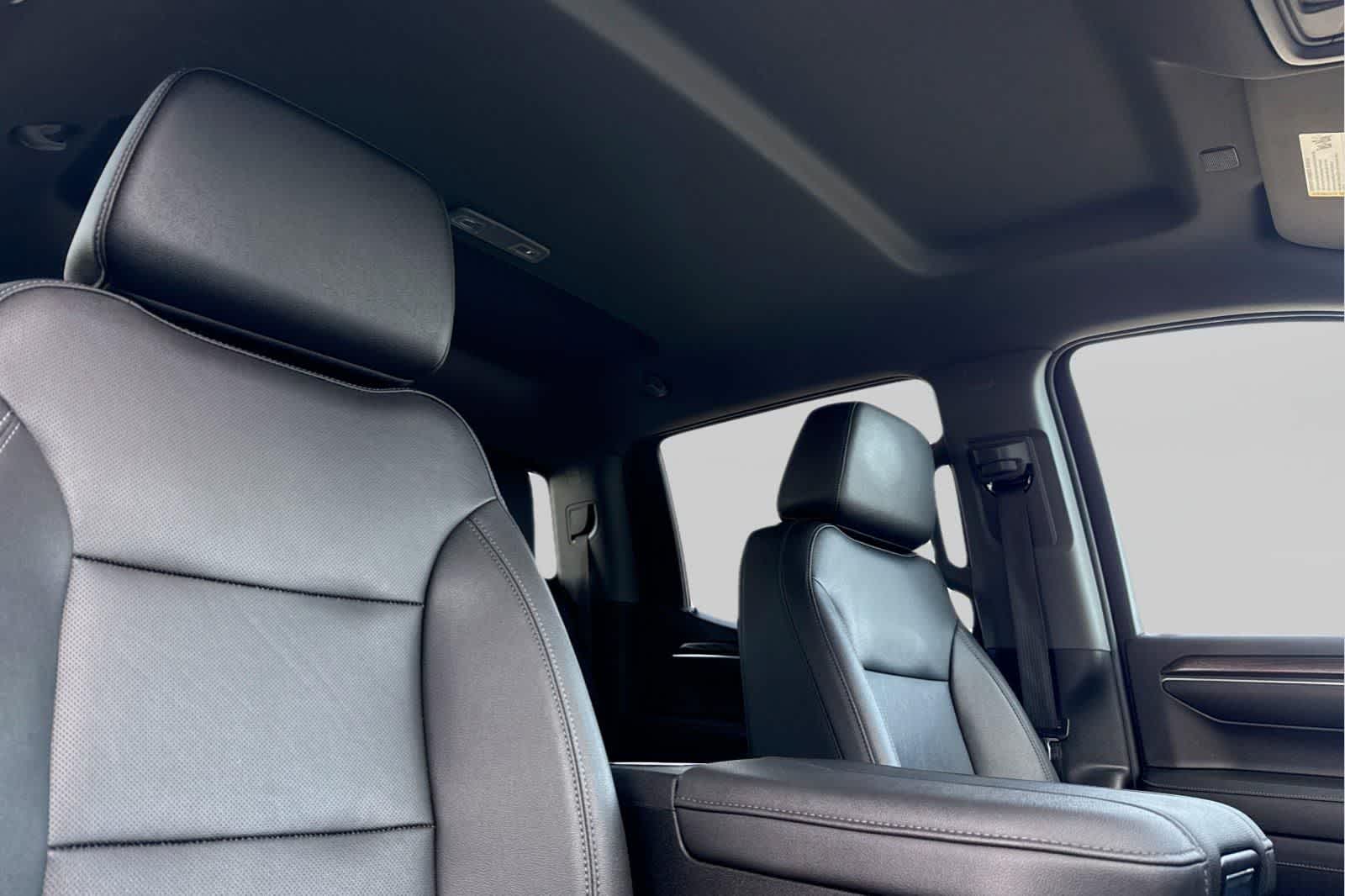 Thumbnail: 2023 Chevrolet Silverado 1500 - 17