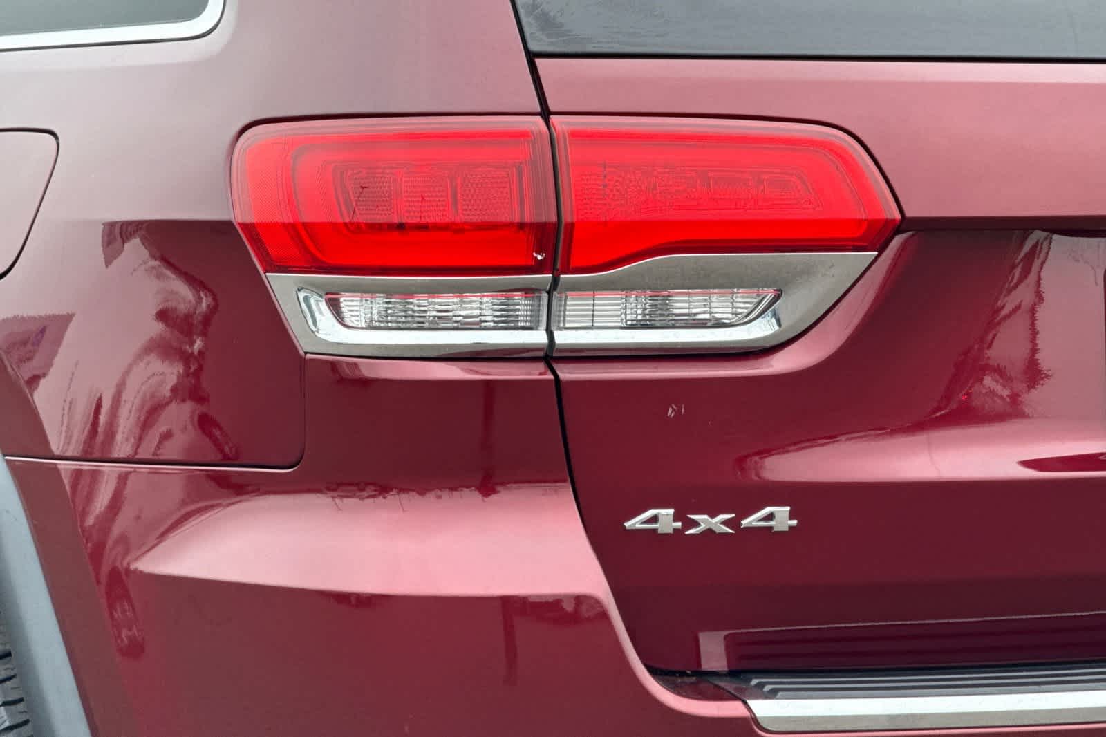 Thumbnail: 2019 Jeep Grand Cherokee - 32