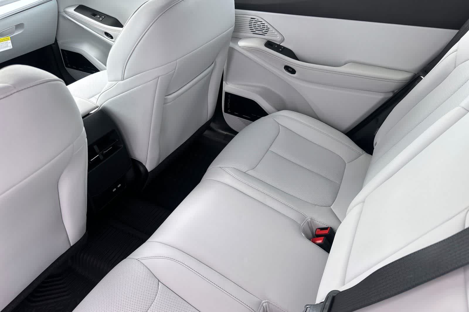 Thumbnail: 2026 Jeep Cherokee - 4