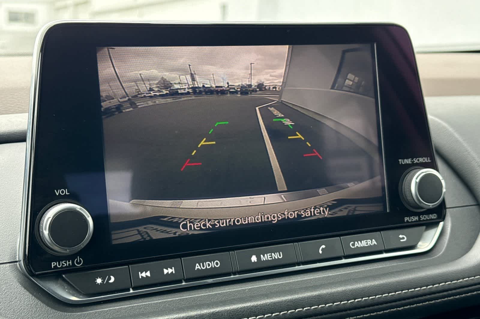 Thumbnail: 2022 Nissan Rogue - 21