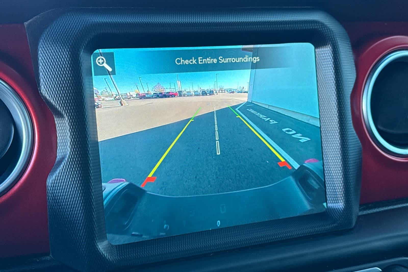 Thumbnail: 2020 Jeep Gladiator - 21