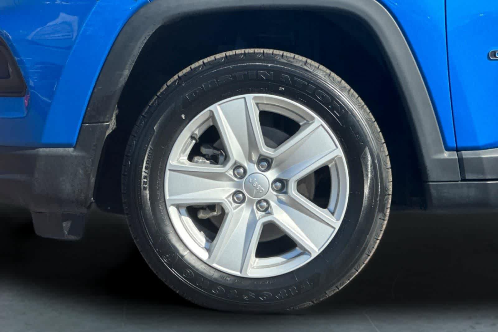 Thumbnail: 2022 Jeep Compass - 30