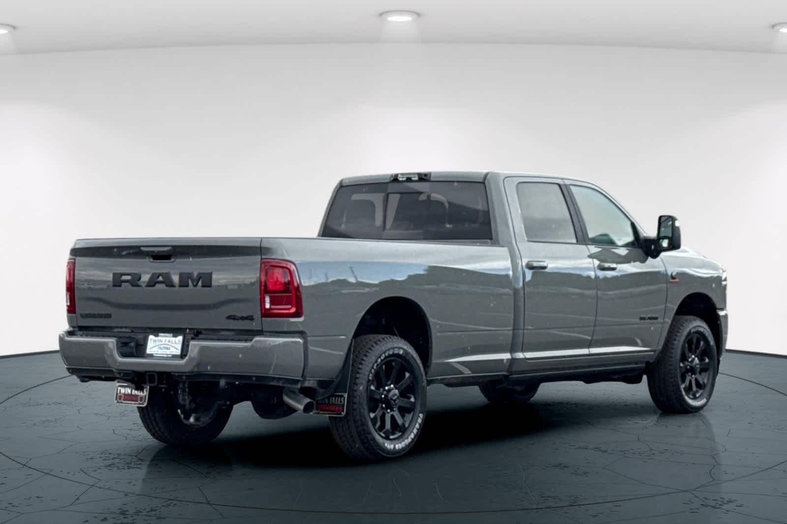 2026 Ram 3500 Laramie photo 2