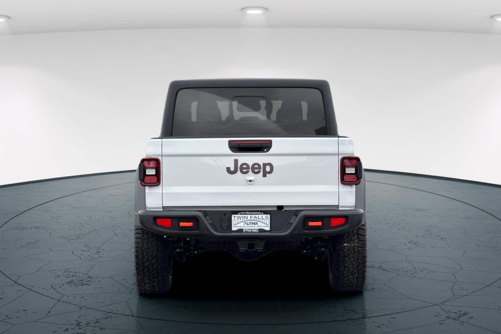 Thumbnail: 2026 Jeep Gladiator - 7