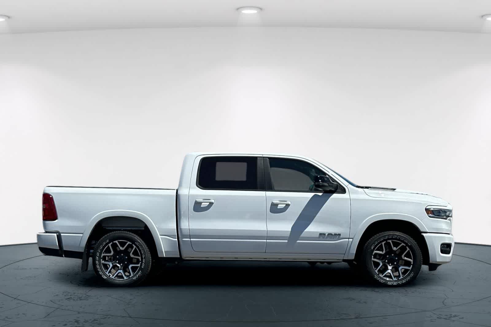 Thumbnail: 2026 RAM 1500 - 6