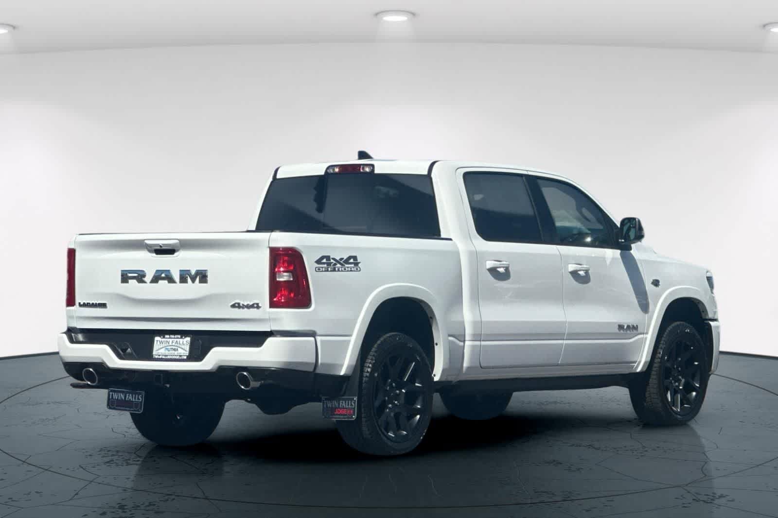 Thumbnail: 2026 RAM 1500 - 2