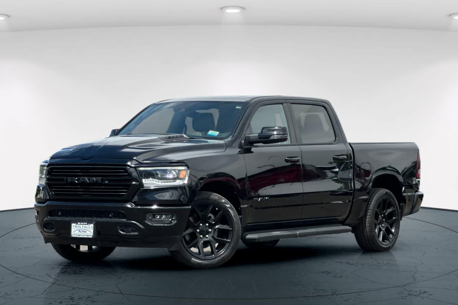 2023 RAM 1500 Laramie 4x4 Crew Cab 5'7's photo