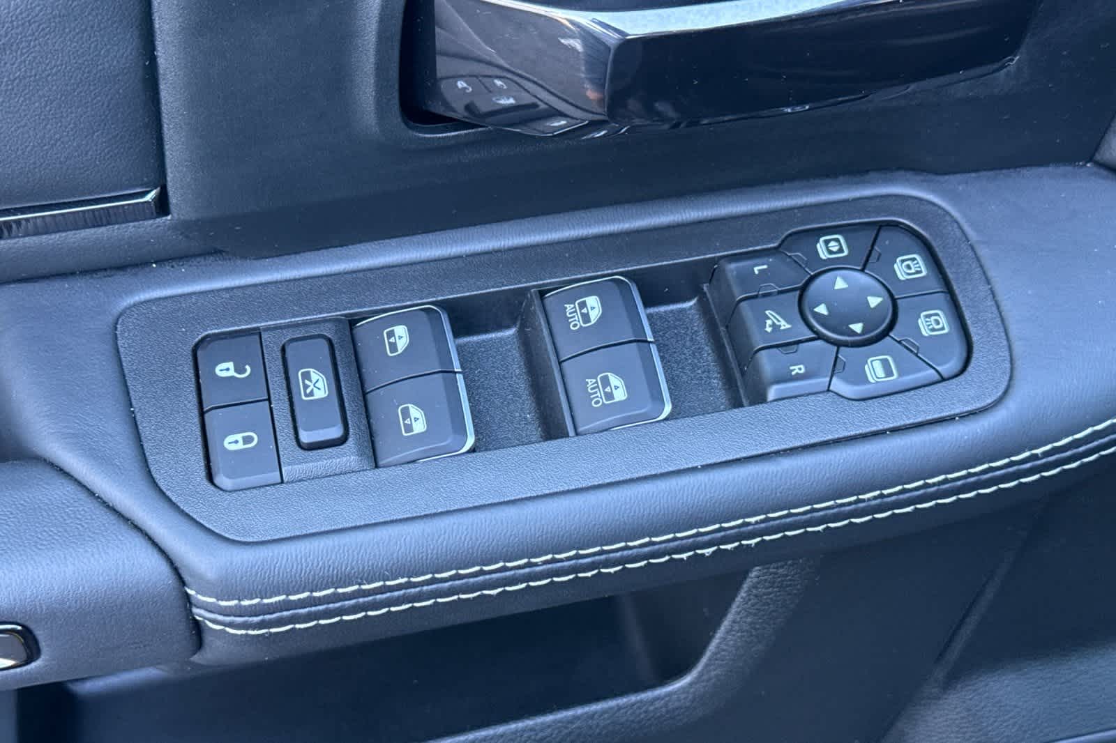 Thumbnail: 2026 RAM 2500 - 13