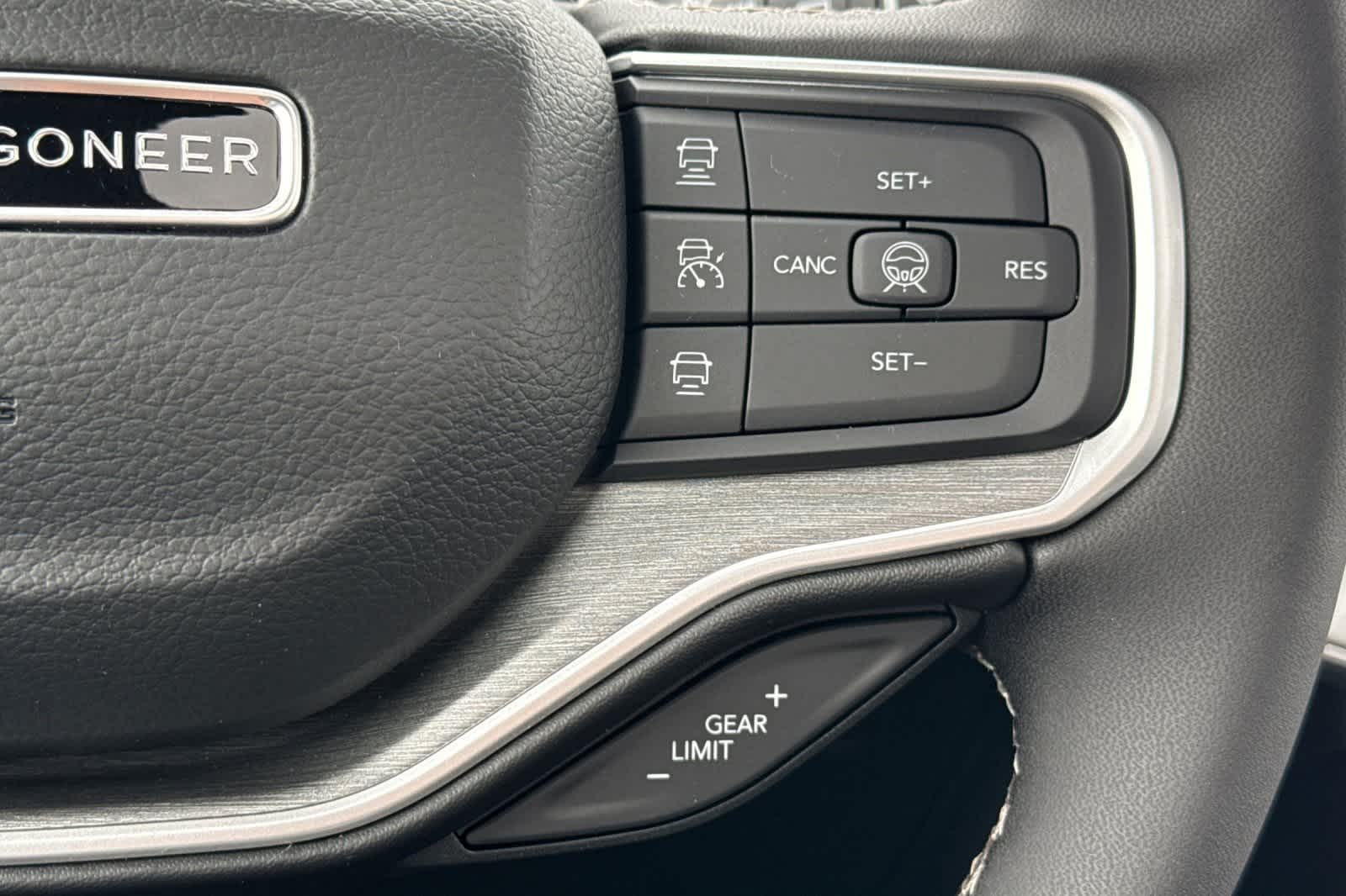 Thumbnail: 2026 Jeep Grand Wagoneer - 29