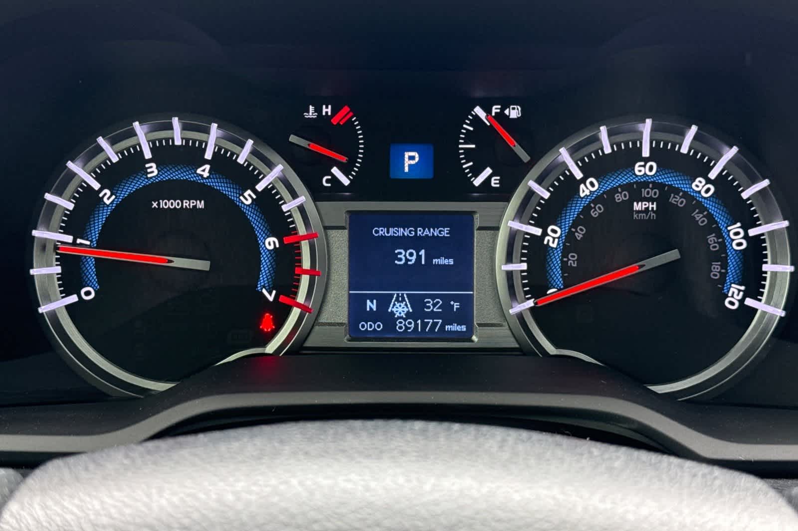 Thumbnail: 2019 Toyota 4Runner - 28