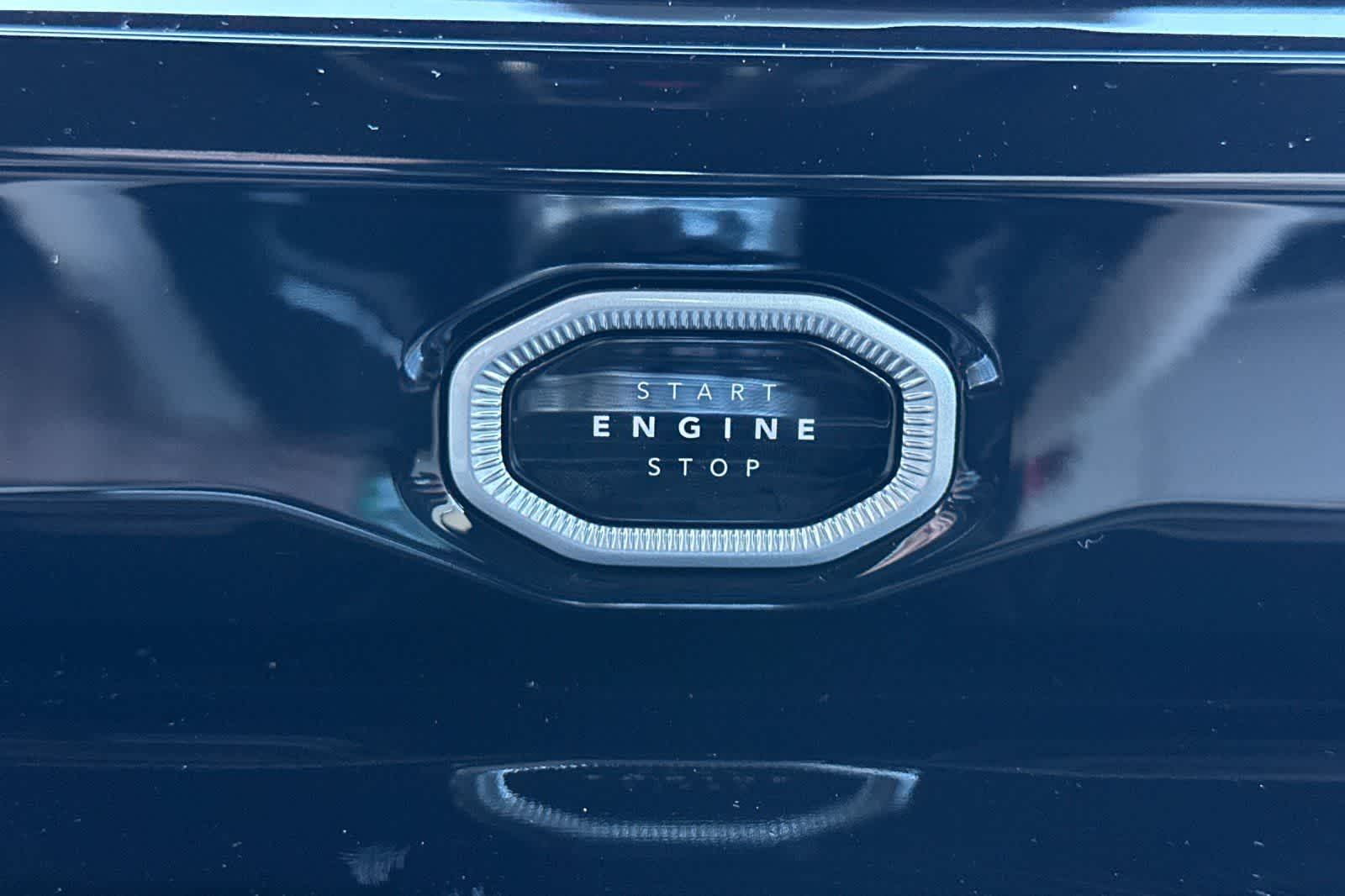 Thumbnail: 2026 Jeep Grand Cherokee - 26