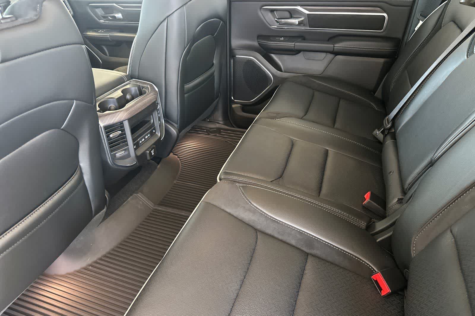 Thumbnail: 2026 RAM 1500 - 4
