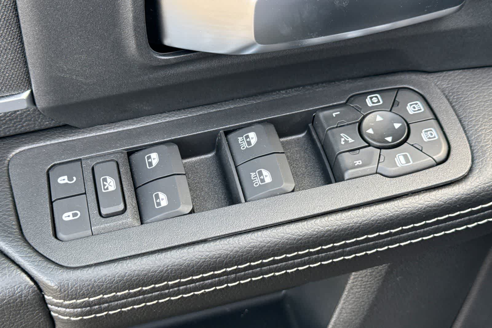 Thumbnail: 2026 RAM 2500 - 13